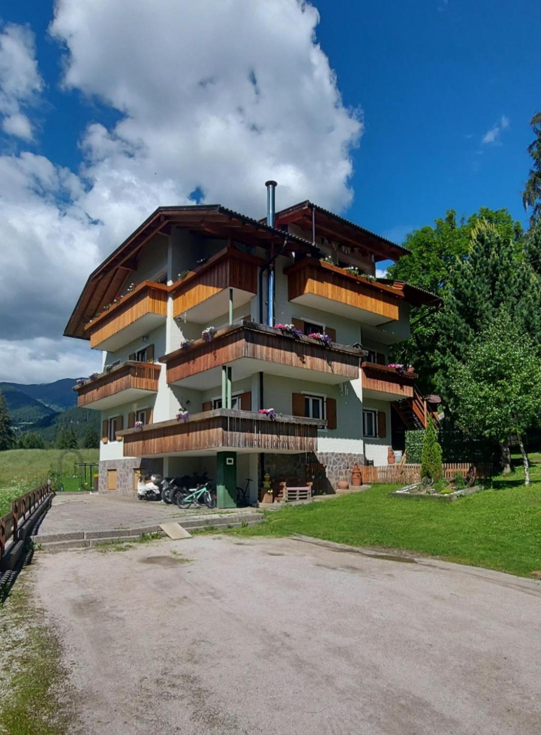 Apartment Burger Dobbiaco Exterior photo